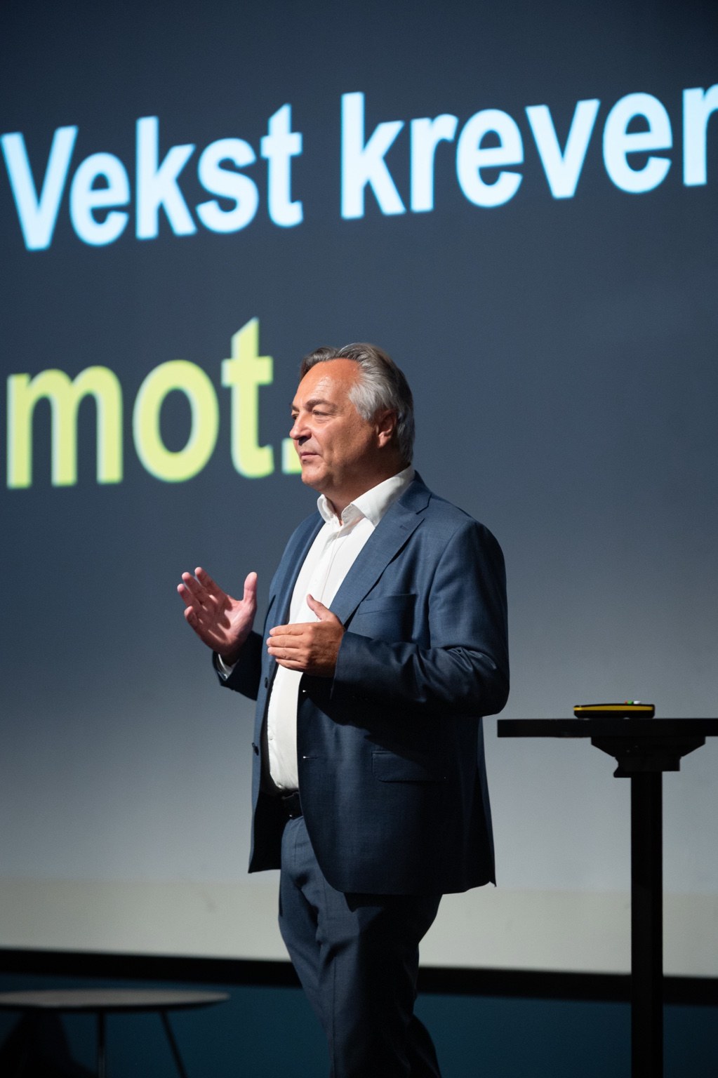 Are Johnsen på scenen under MODIG VEKST